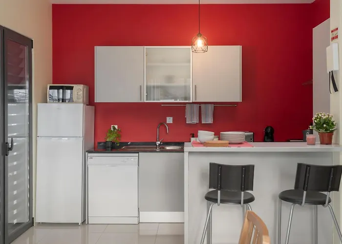 Girassol By An Island Villa