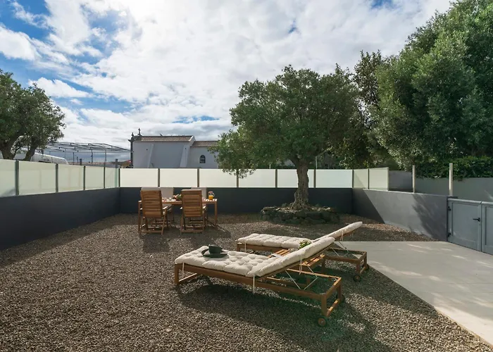 Girassol By An Island