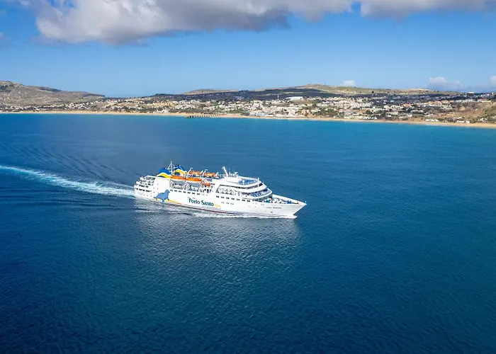 Girassol By An Island Villa *