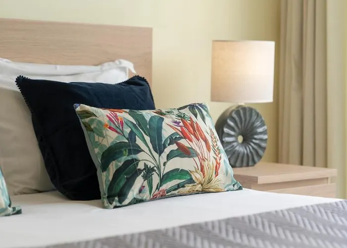 Villa Girassol By An Island Porto Santo