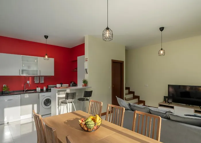 Girassol By An Island Villa