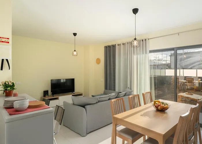 Villa Girassol By An Island