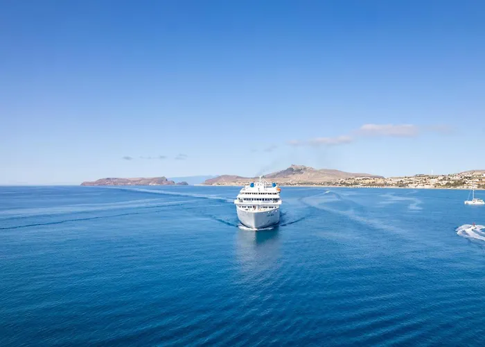 Girassol By An Island Villa *